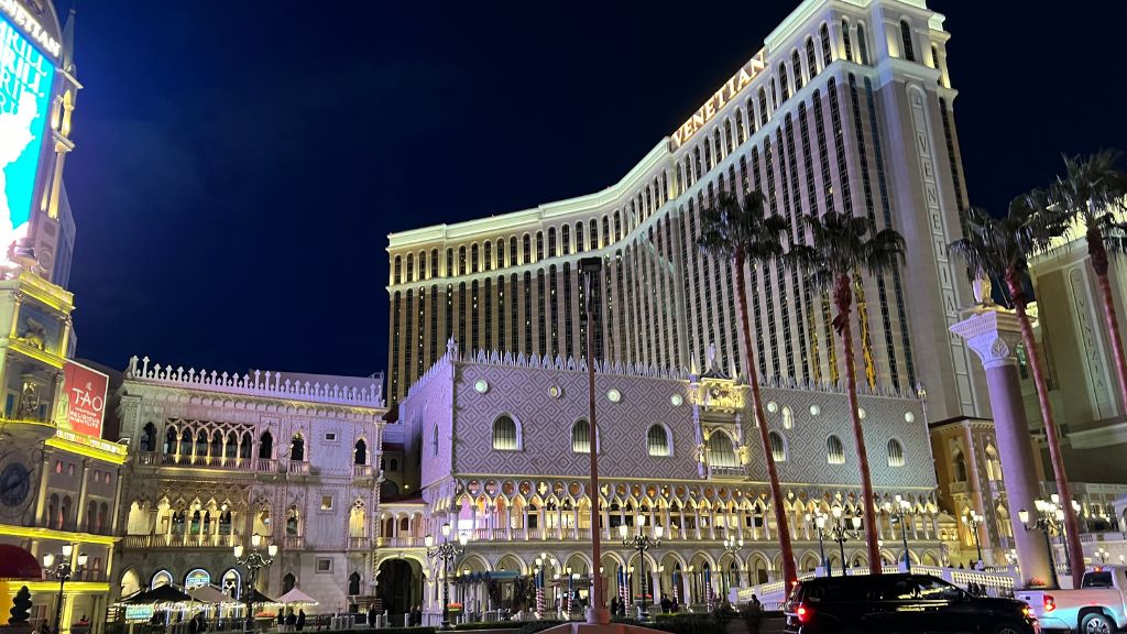 hotels near the venetian